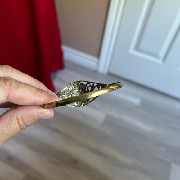 4/$100 Gold and orange Women's brass Bracelet 7.5 inches 🧡 - Picture 6 of 6